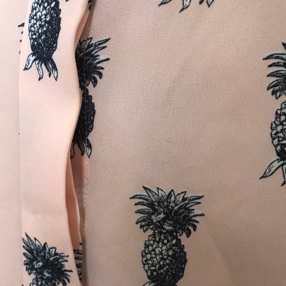 Ann Taylor pineapple blouse - Picture 8 of 8